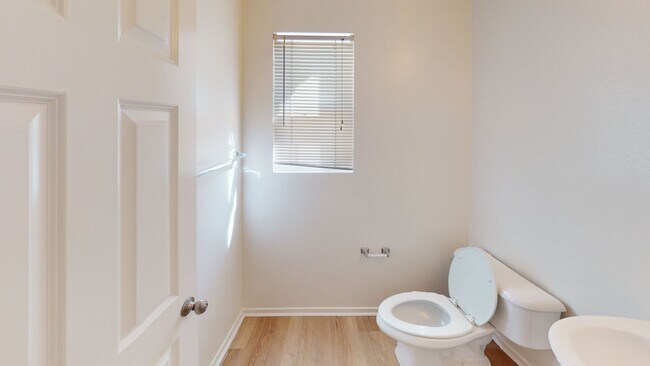 Building Photo - 7870 Via Belfiore