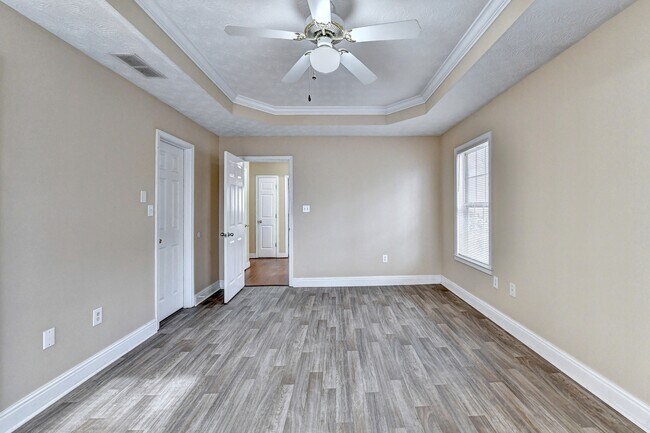 Building Photo - 40 Wisteria Blvd
