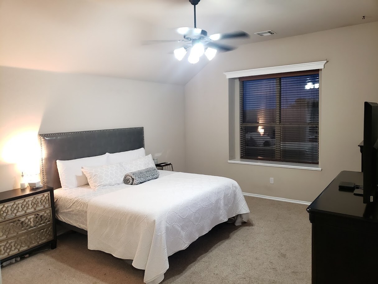 Master bedroom - 16700 VALDERAMA WAY