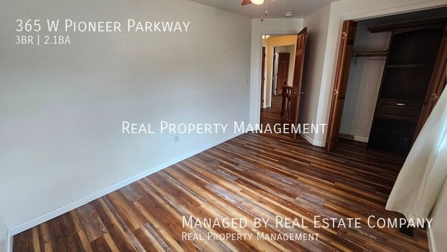 Building Photo - 365 W Pioneer Pkwy