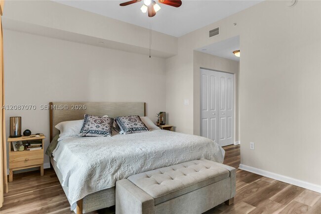 Building Photo - 7350 SW 89th St