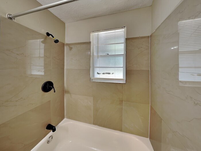 Building Photo - 7536 Patrice Ct