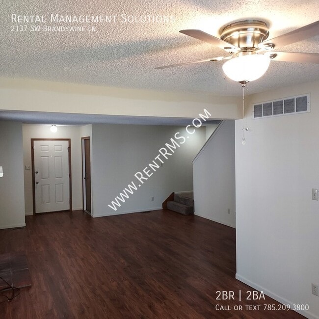 Building Photo - 2137 SW Brandywine Ln