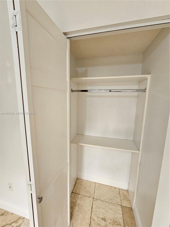 Building Photo - 9781 SW 138th Ave