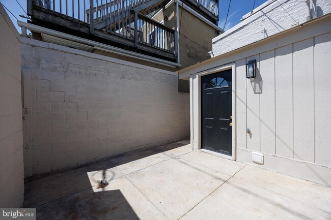 Building Photo - 3031 Elliott St