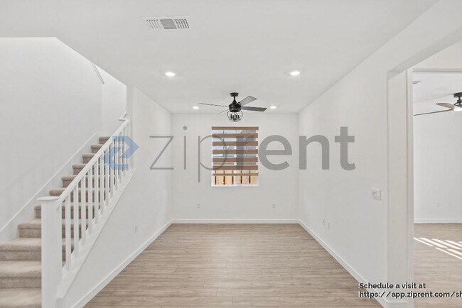 Building Photo - 16559 Barnett St