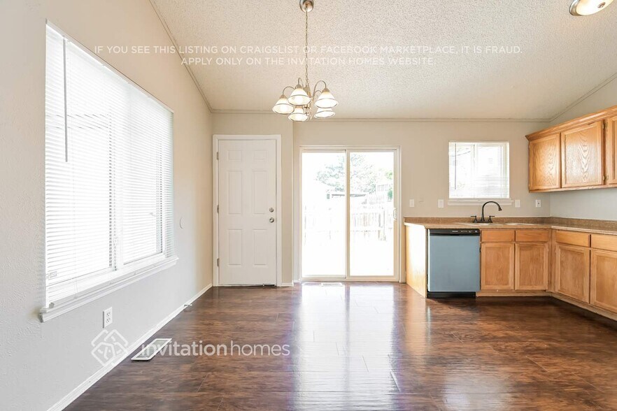 Building Photo - 17468 E Whitaker Dr