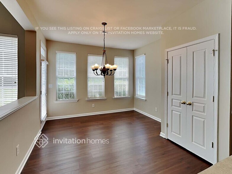 Building Photo - 6103 The Meadows Ln
