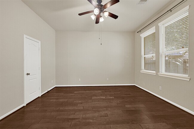 Building Photo - 4943 Ginger Bluff Trail