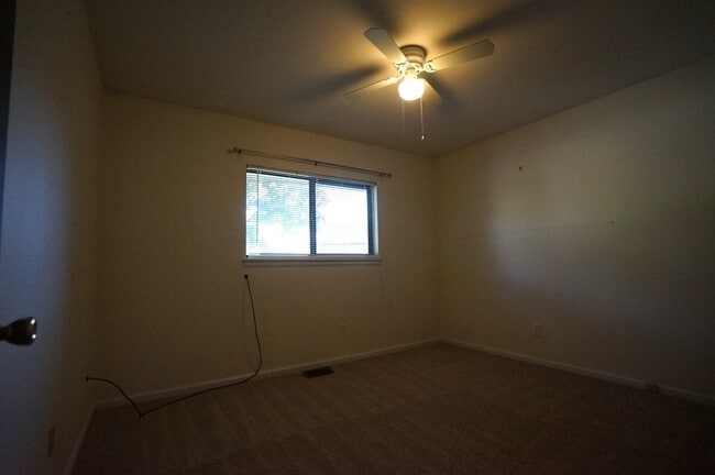 Building Photo - 6065 Otis St