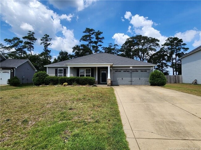 Primary Photo - 931 Screech Owl Dr