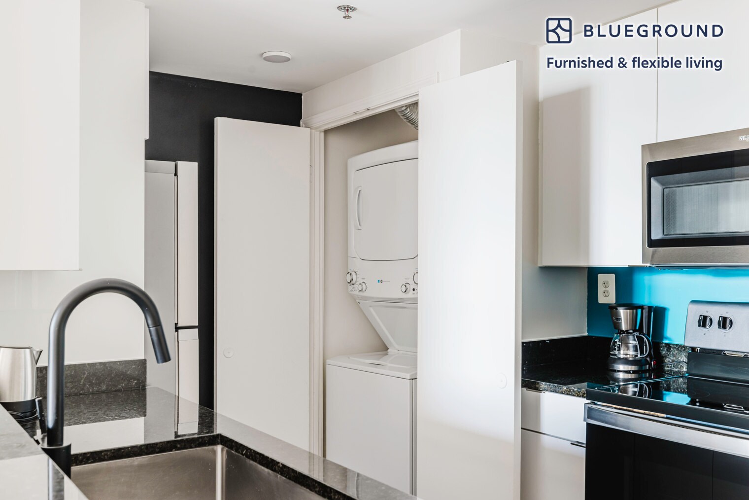 Building Photo - 850 N Randolph St