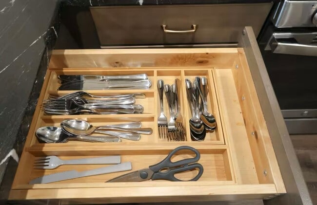 Building Photo - Fully Furnished Modern 3BR Retreat | Penthouse + Skyline Views