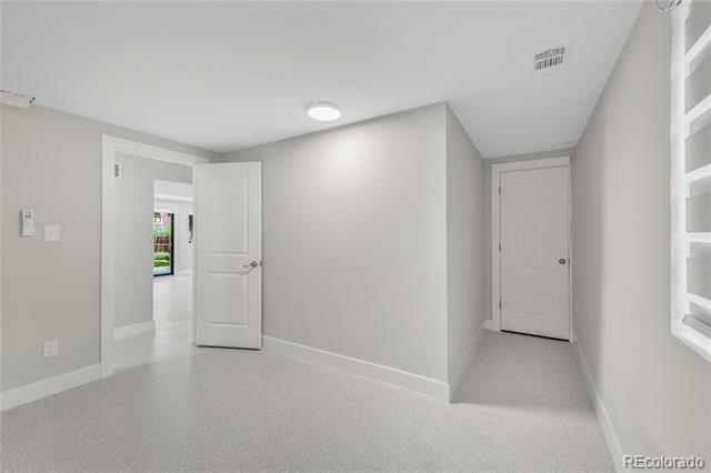 Building Photo - 3955 S Uinta St
