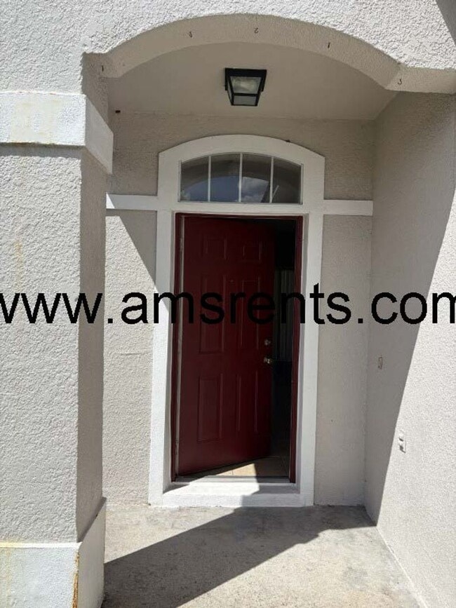 Building Photo - 2404 Condado Ct