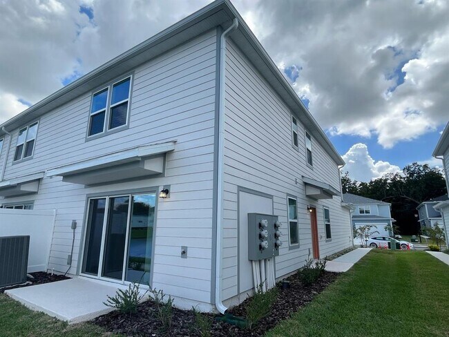 Building Photo - 4563 Cypress Cay Wy