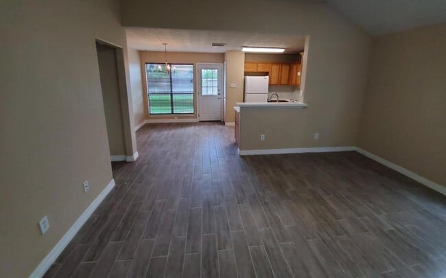 Building Photo - 171 Horn Ct