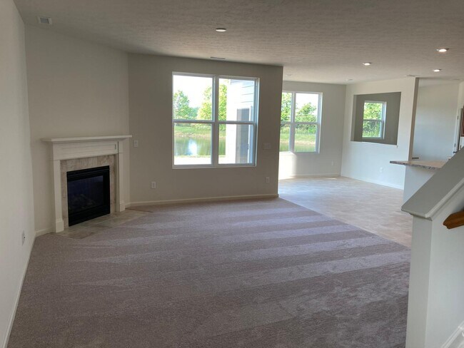 Building Photo - 13056 Hartswood Dr