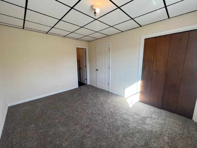 Building Photo - 603 S Evans Ave