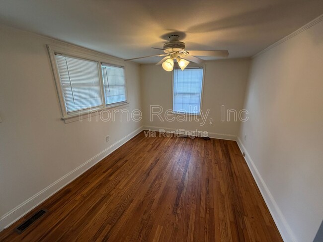 Building Photo - 1117 Cypress St