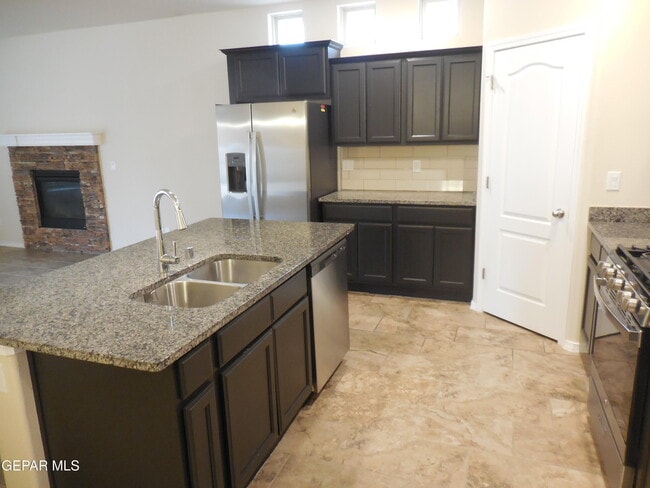 Building Photo - 7316 Glacier Dr