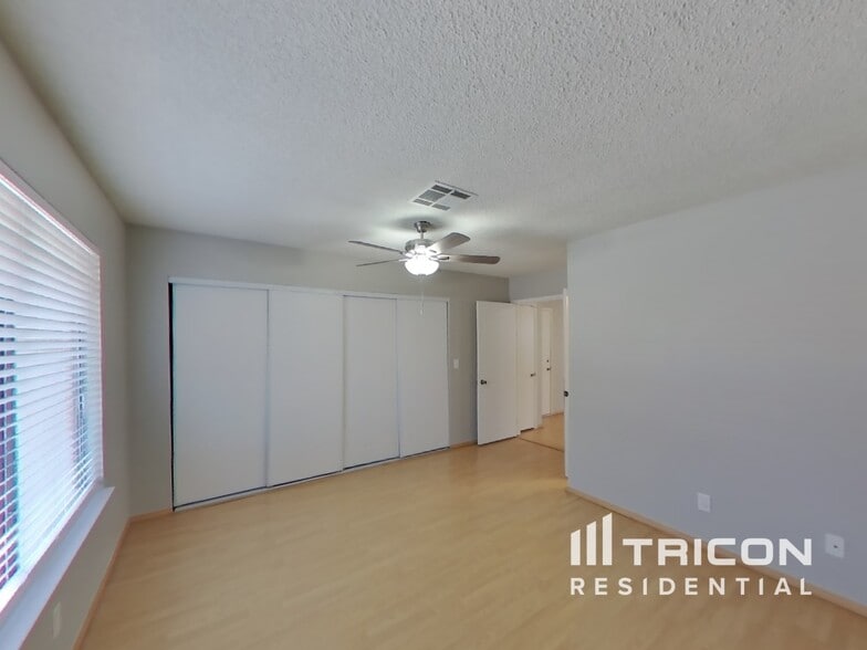 Building Photo - 1731 Carita Ave