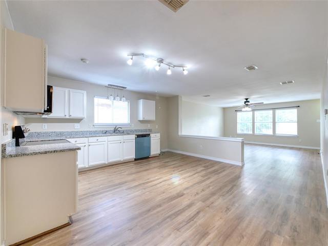 Building Photo - 2602 Buckskin Dr