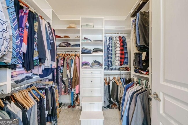 Building Photo - 214 Braeden Wy