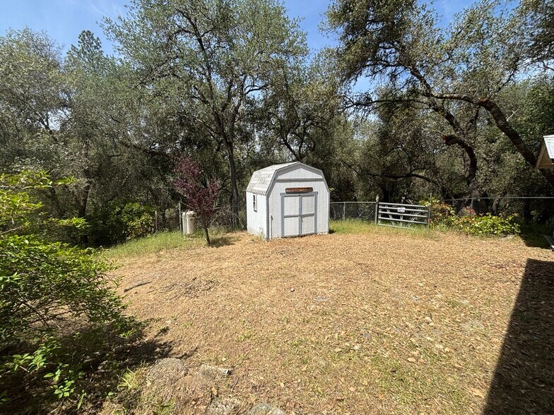 Building Photo - 6540 Browns Rd