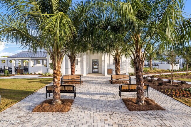 Building Photo - 1301 Savory Ct