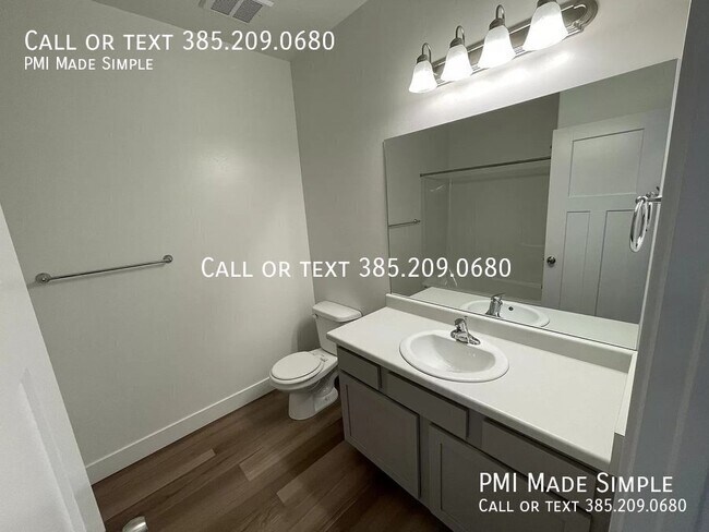 Building Photo - 1834 W Newcastle Ln