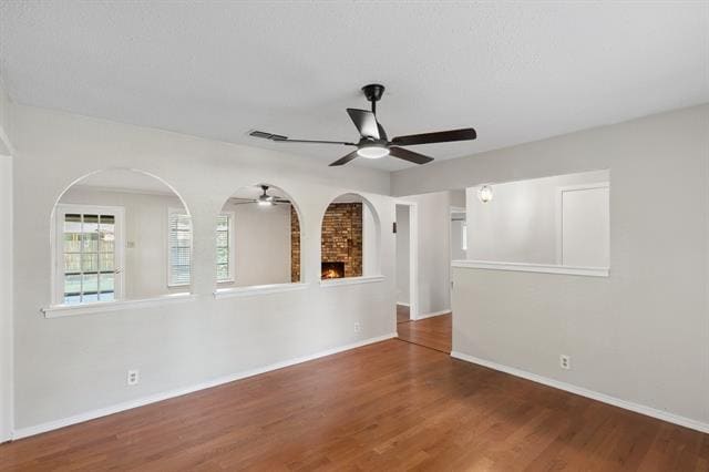 Building Photo - 105 Wisteria Ct