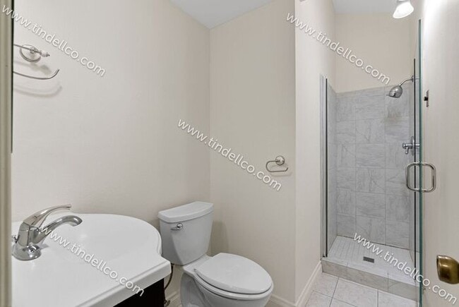 Building Photo - Spacious 2 Bedroom, Pet Friendly Sylvan To...