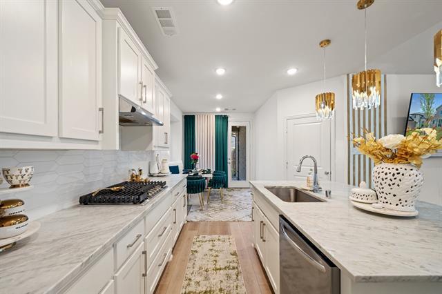 Building Photo - 8208 Legacy Trl