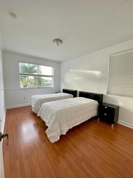 Building Photo - 8666 NW 109th Ct