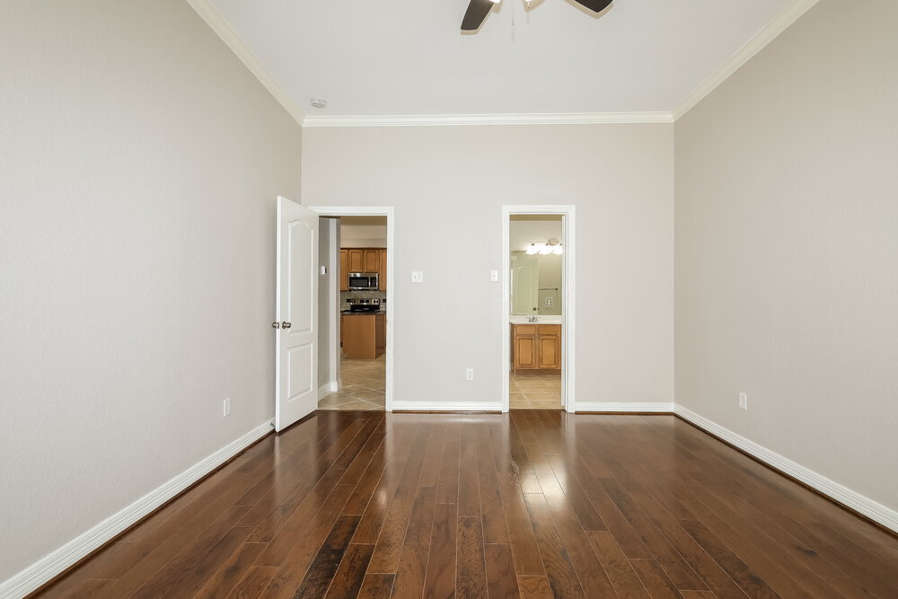 Building Photo - 6815 Durango Creek Dr