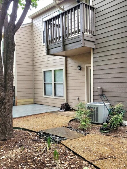 Building Photo - 5616 Preston Oaks Rd
