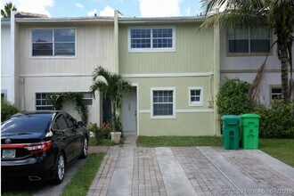 Building Photo - 3707 NW 91st Ave
