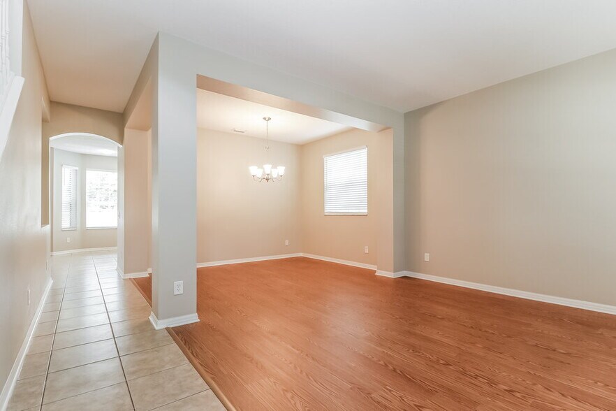 Building Photo - 18401 Dajana Ave
