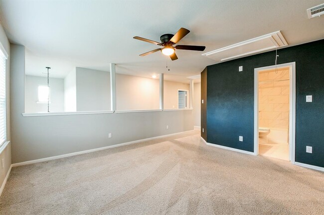 Building Photo - 5504 Evanston Ln