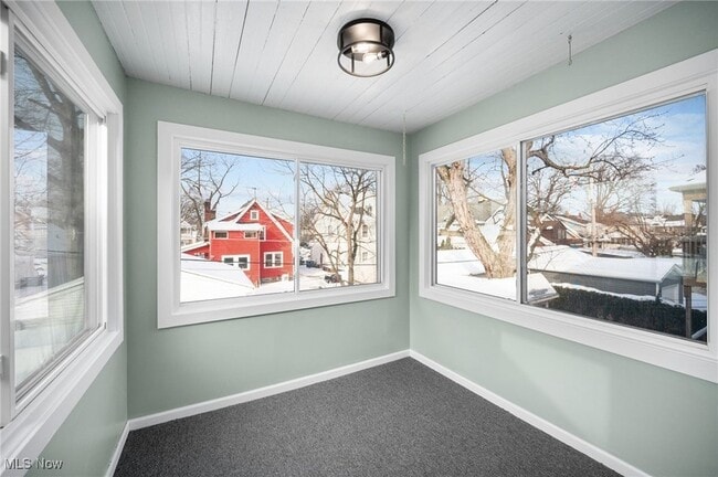 Building Photo - 2258 Northland Ave