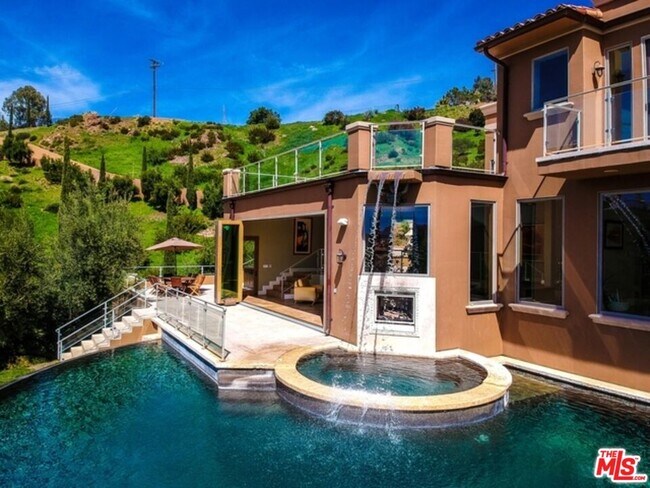 Building Photo - 723 Latigo Canyon Rd