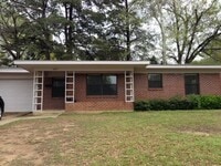 Building Photo - 107 Park Cir