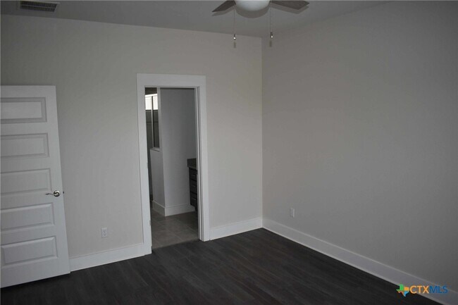 Building Photo - 1300 Black Locust Drive West