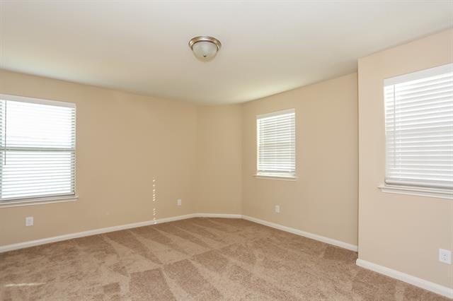 Building Photo - 1442 Park Trails Blvd