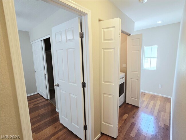 Building Photo - 1035 Appaloosa Hills Ave
