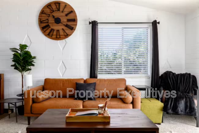 Building Photo - 1227 N Belvedere Ave