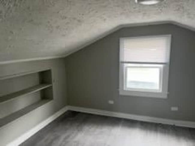 Building Photo - 4BR/2BA House-LEASING SPECIAL MOVE IN BY 1/1/2026 ** 1/2 price Security Deposit and 2nd month free