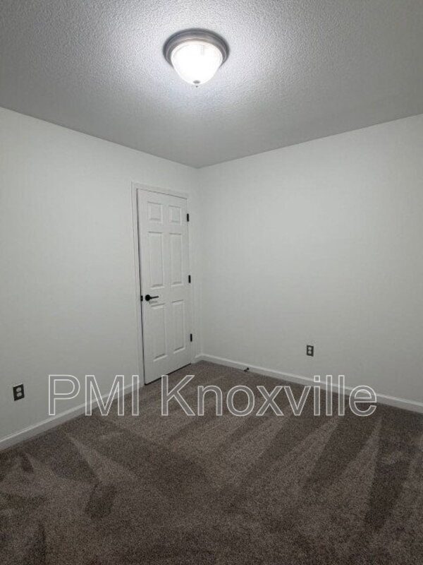 Building Photo - 10311 Boston Ln
