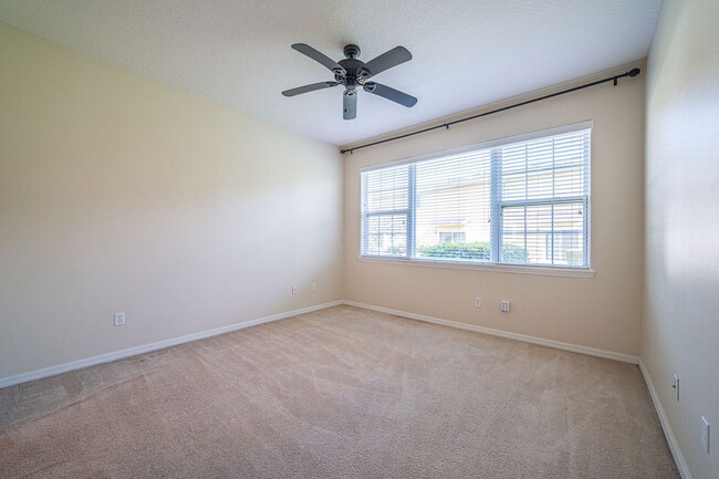 Building Photo - 10106 Willow Grove Ct